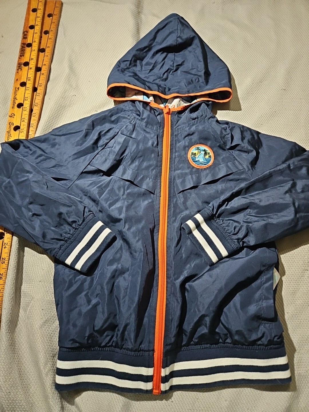Picture 5 of 16