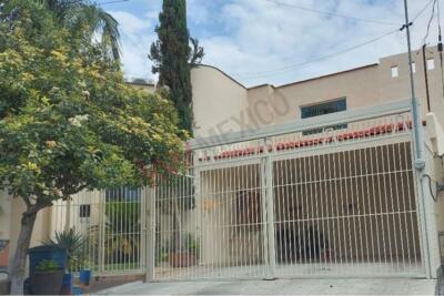 Casa en Venta Zona Sur Rincón de la Primavera