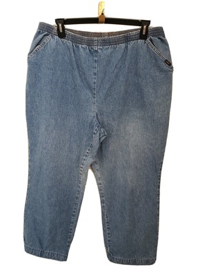 chic denim pull on jeans