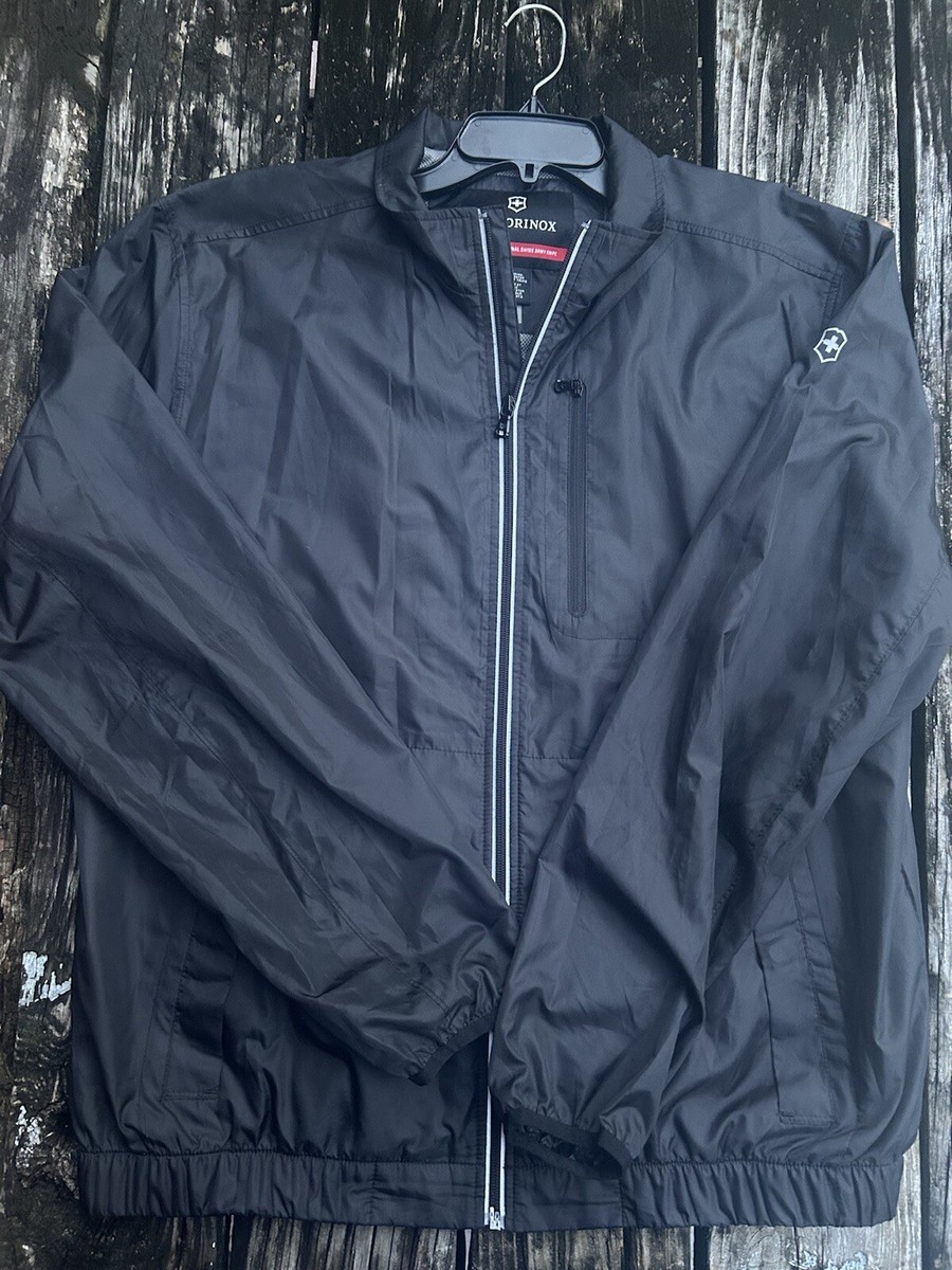 Victorinox Makers of Swiss Army Knife Black Full Zip XL