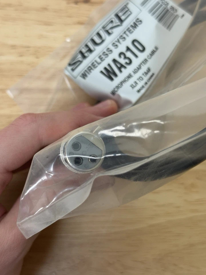 Shure WA310 TA4F to XLR-FEMALE Microphone Adapter Cable - Image 2 of 3