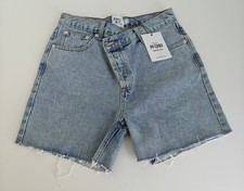 Princess Polly PP-DNM Anne Denim Shorts Size 4 asymmetrical button-fly crossover