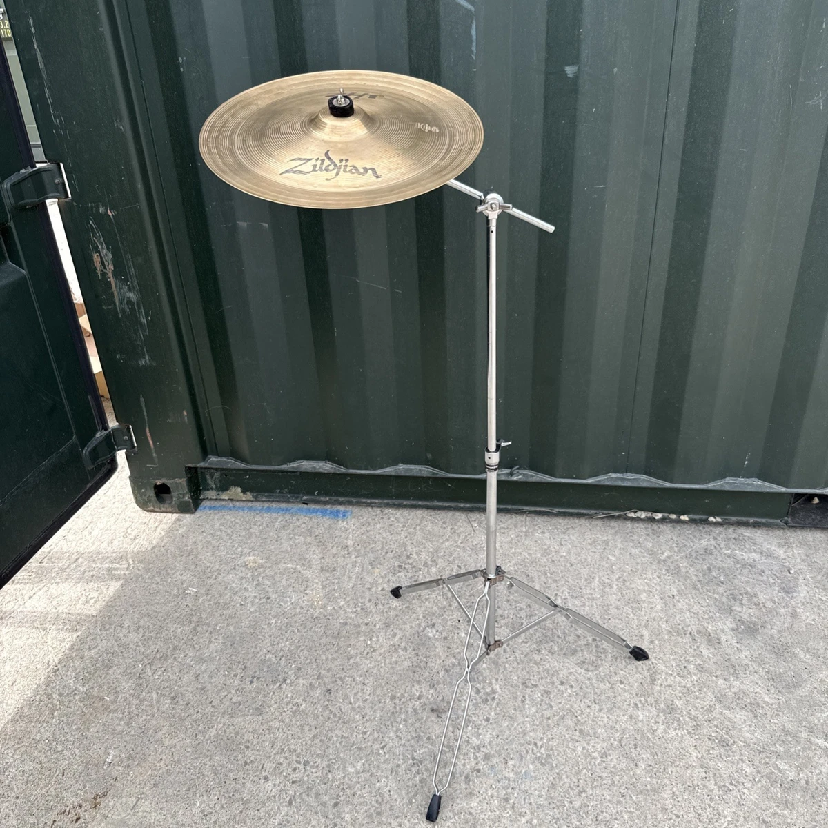16 in Item Diameter Zildjian China Cymbals for sale | eBay