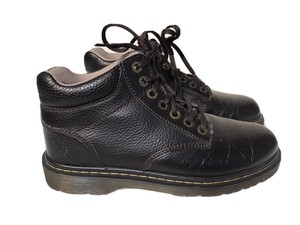 pebble leather doc martens