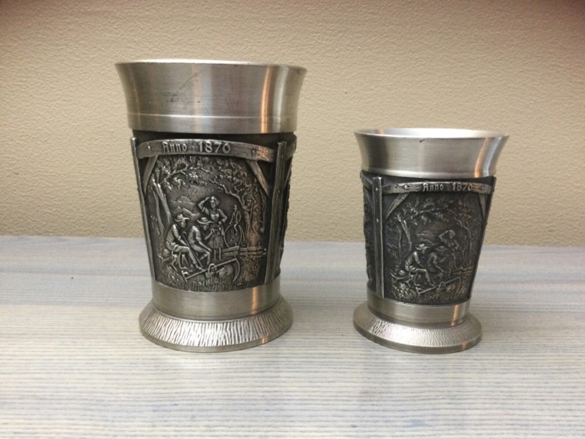 2 Vintage German Rein Zinn Gegossen Etainpur Footed 95% Pewter Cup