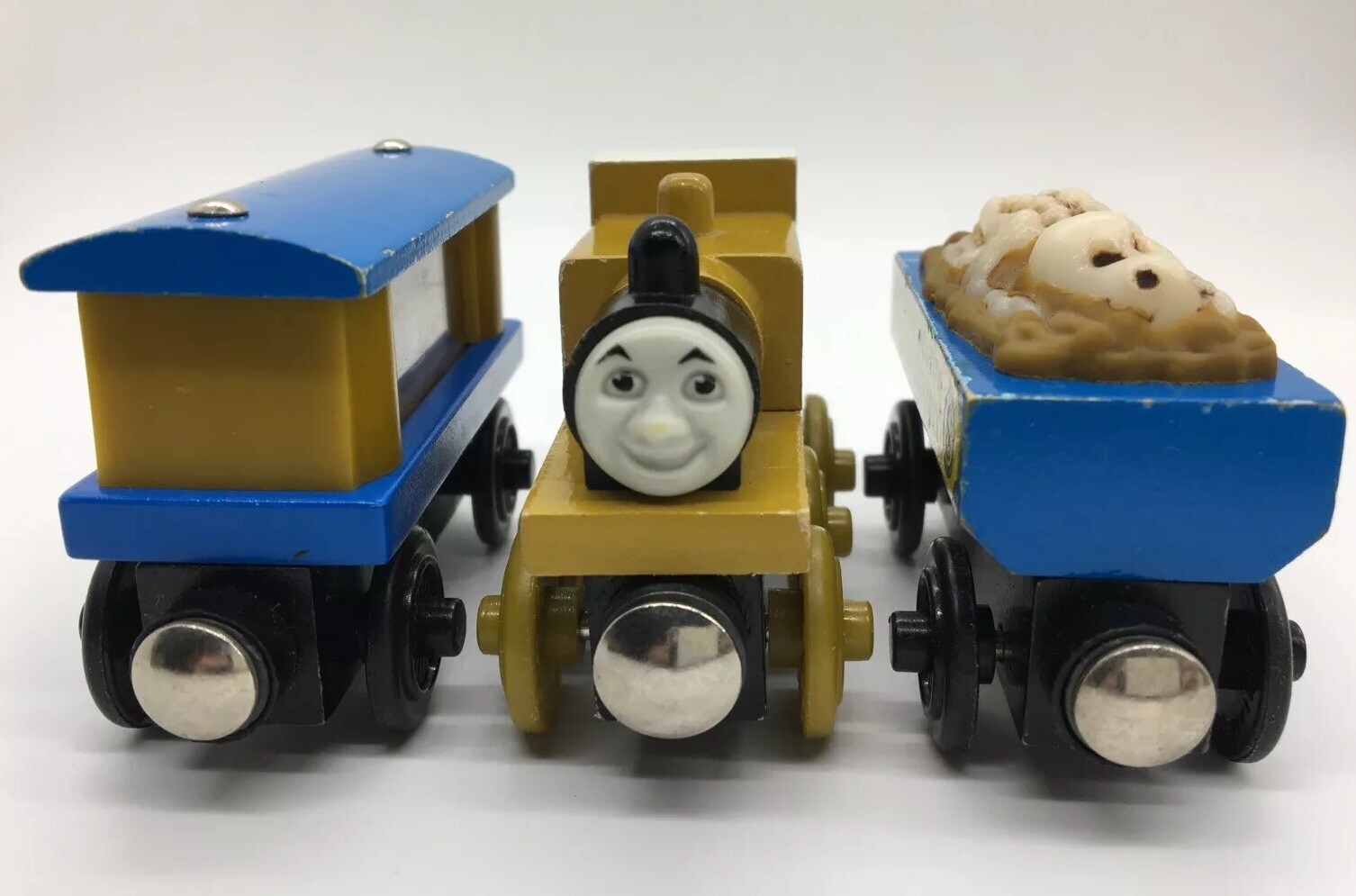 wooden railway stepney