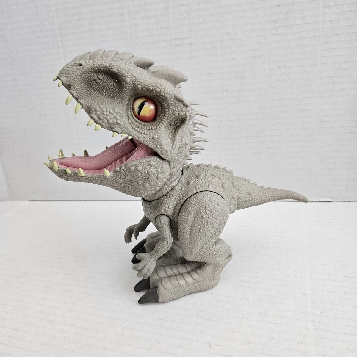 Jurassic World Camp Cretaceous Feeding Frenzy Indominus Rex