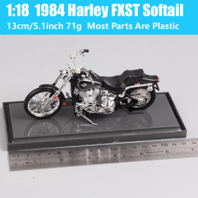 マイスト　Harley-Davidson MAISTO 1984 HARLEY-DAVIDSON FXST SOFTAIL RED 1 18 DIE CAST