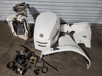 Evinrude E-TEC 300 Outboard Engine E300DPXAAC - FOR PARTS!