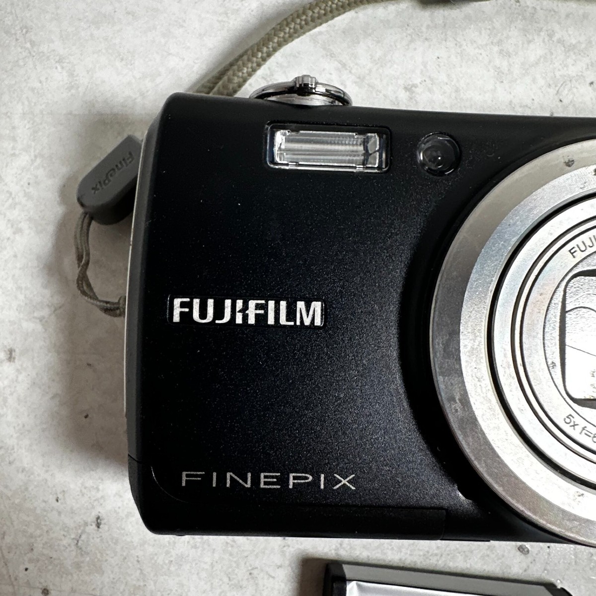 FUJI FILM FinePix F FINEPIX F100FD BLACK 【公式通販】
