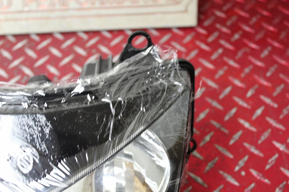 08 - 12 NINJA 250R 03 - 06 Z1000 YANA SHIKI HL2046-5 LUZ PRINCIPAL SIN BOMBILLAS YSKAW1 Foto 3 de 4