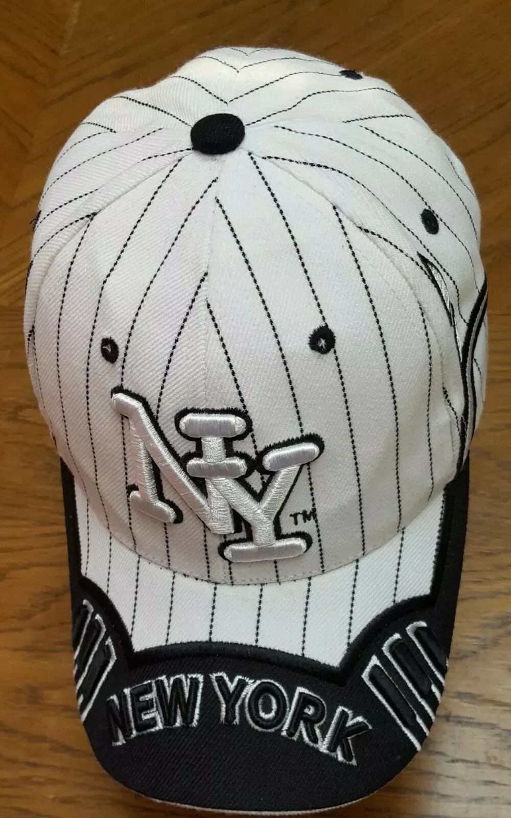 RARE CITY HUNTER NEW YORK YANKEES WHITE BLACK HAT Gem