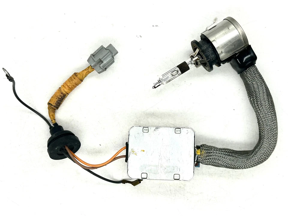 OEM for 99-01 Infiniti Q45 Xenon HID Headlight Igniter & D2R Bulb 26297-9B90A - Image 3 of 4
