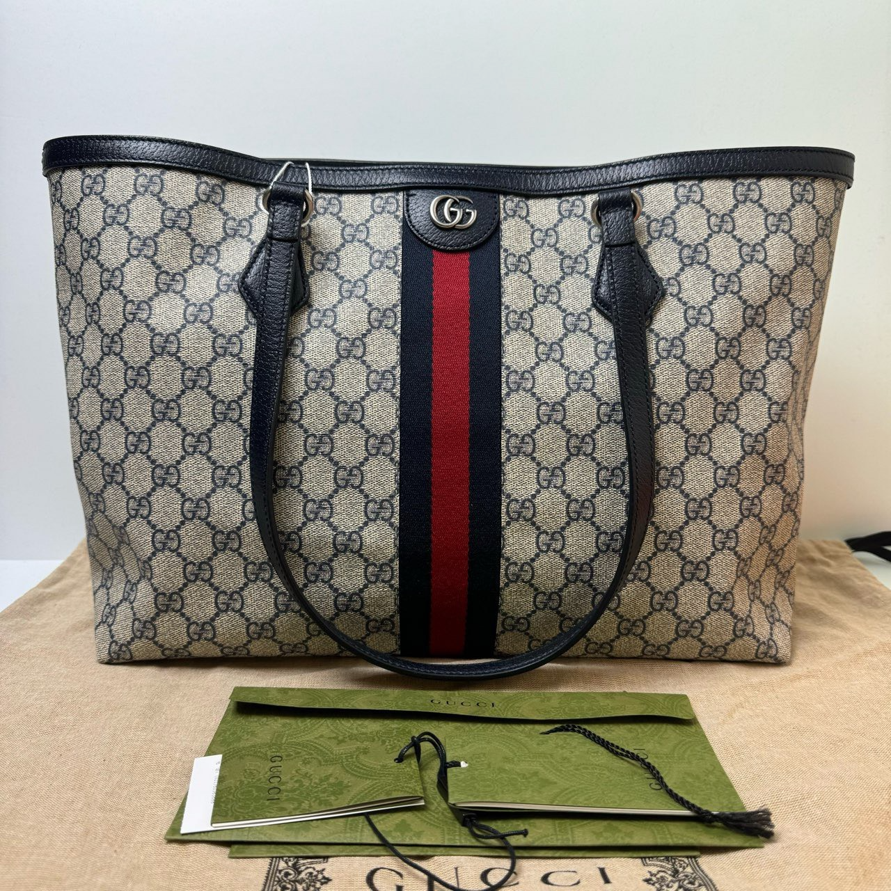 Gucci GG Supreme Medium Ophidia Tote Bag in Blue