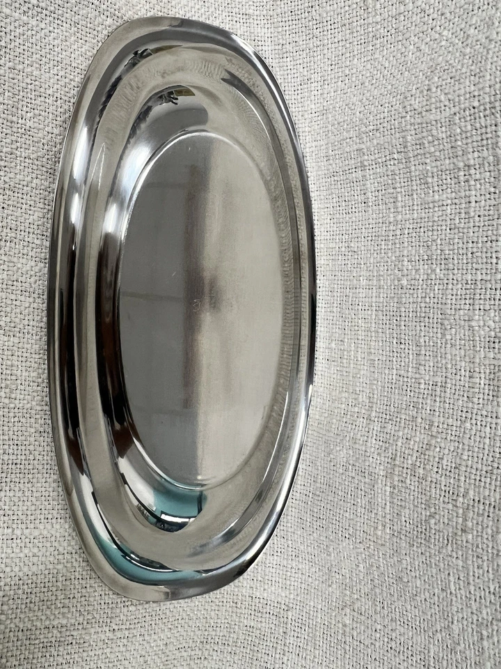 Reed & Barton Serving Tray Plates Bread  Stainless 18/8 Vintage - Image 4 of 4