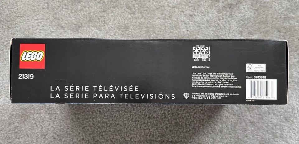 LEGO FRIENDS The TV Series Central Perk (21319) 1079 Pieces Retired Sealed [New] - Image 3 of 4