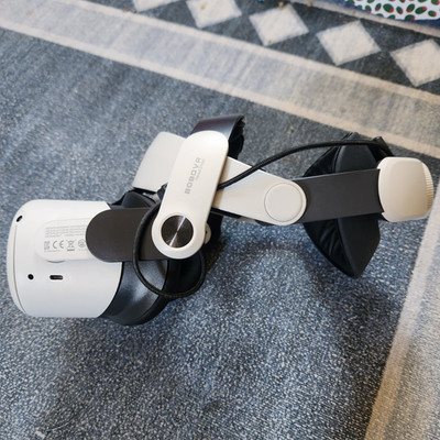 Meta Quest 2 vr Headset 120Hz + extras USB-C w/ BOBOVR M2 Pro+ Strap