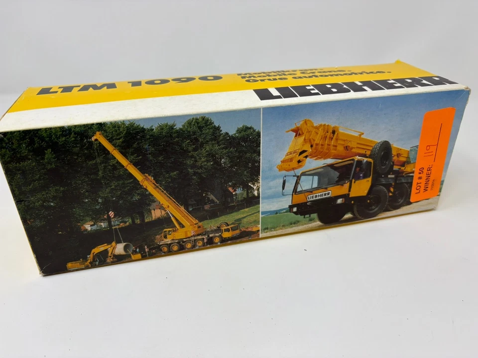 Grúa móvil Conrad Liebherr LTM-1090 1:50 con caja D Foto 4 de 4