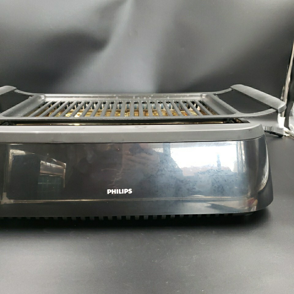 Philips Smokeless Indoor Grill Electric Model No. HD6371 Black