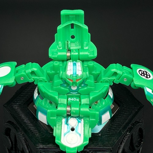 BAKUGAN Coredem 640g Verde Ventus Invasores Gundalianos - Imagen 4 de 14