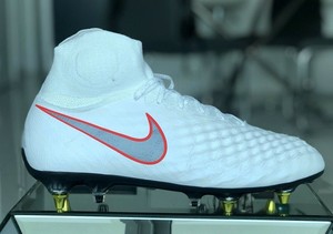 Nike Magistax Finale Ii Chuteiras Adultos Grama sintética