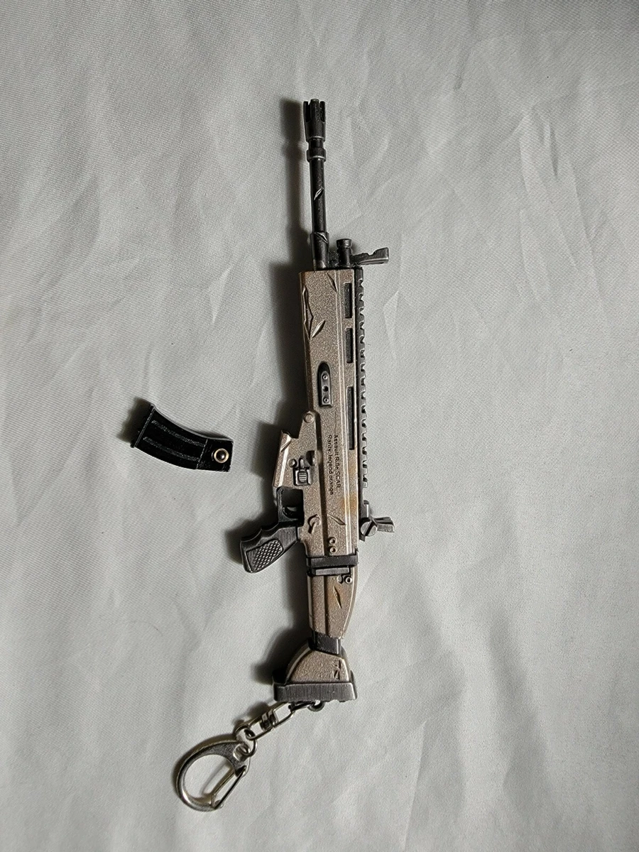 Fortnite scar best sale keychain