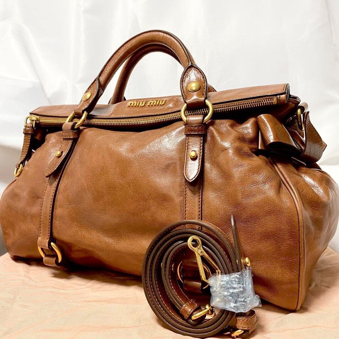 miu miu Vitello Luxe 2way Leather Handbag Shoulder Bag Side miu miu Vitello Luxe 2way Leather Handbag Shoulder Bag Side