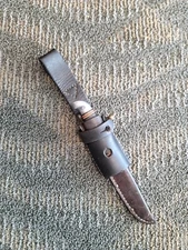 Vintage Kinfolks Chrome Fixed Blade Hunting Knife 3 3/4 Inch Blade + frog