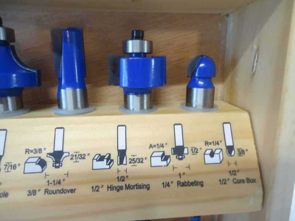 NEW Ryobi Router Bit 18 piece Set Carbide Wooden Case Box Tool 1/2 ...