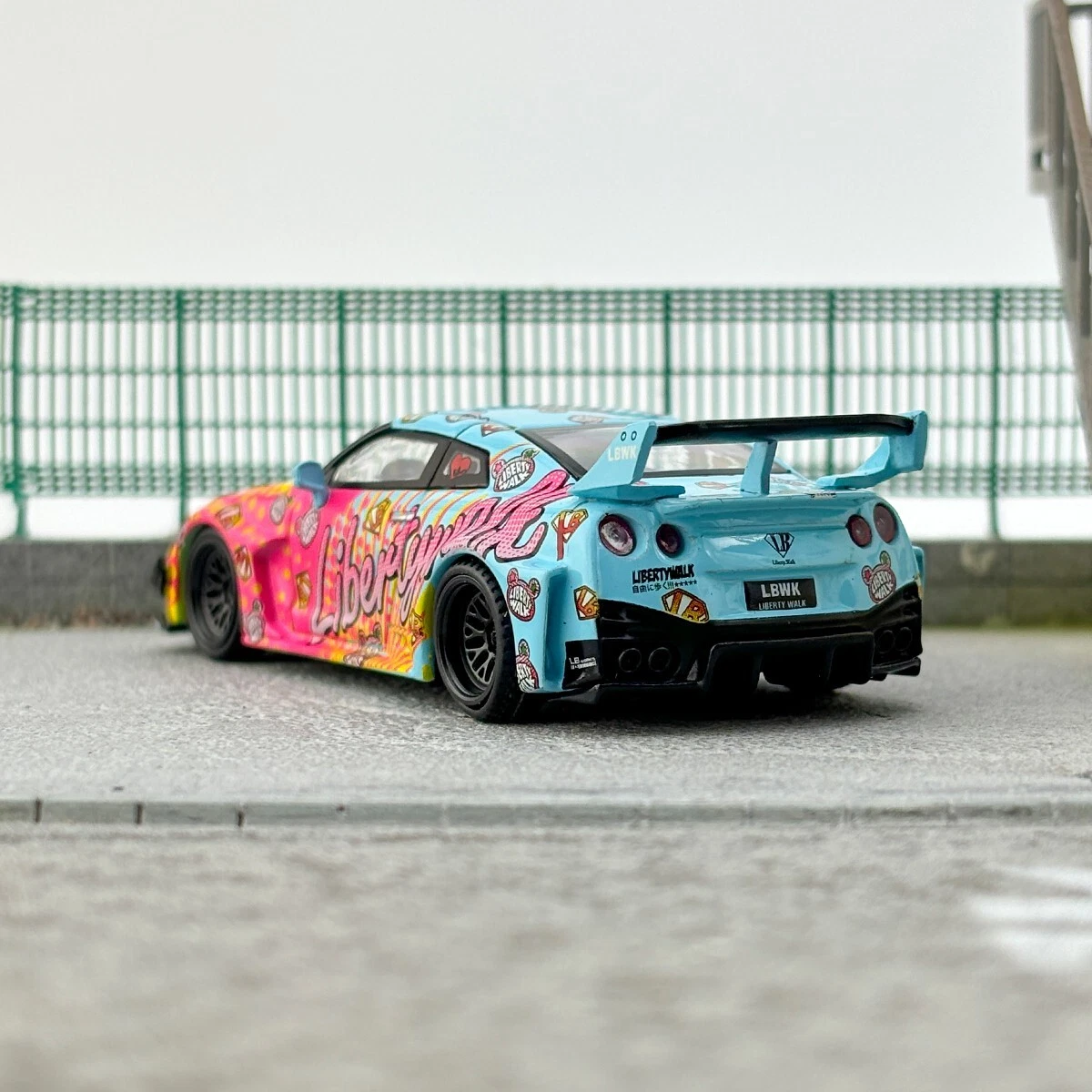 MINI GT 1:64 NISSAN GTR R35 #742 car model | eBay