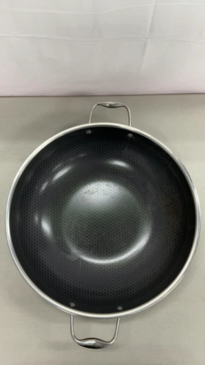 Hexclad 14 Inch Wok No Lid
Opens in a new window or tab
