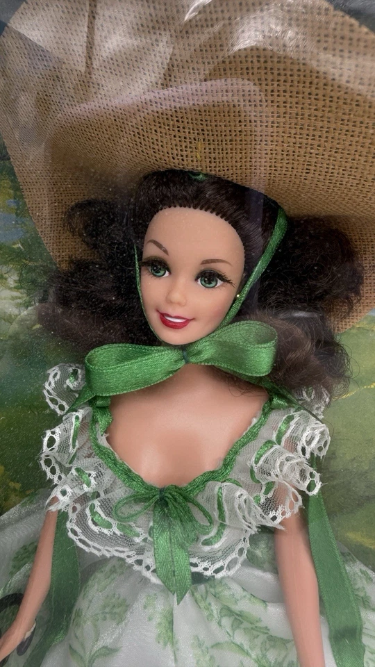 Barbie Scarlett O'Hara en Lo que el viento se llevó 1994 Vtg Hollywood Legends 12997 Foto 4 de 4