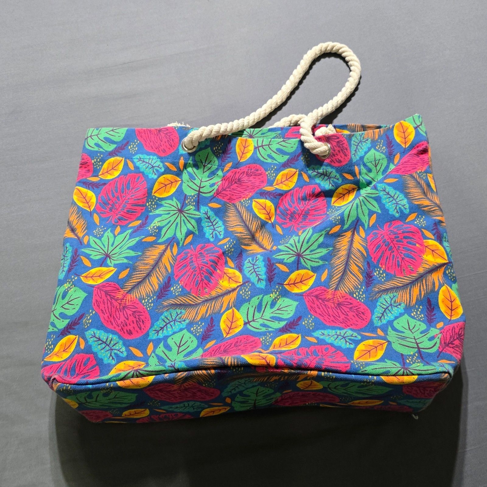 Robin Ruth  Beach Tote Bag, Rope Handle orlando canvas Hawaiian Aloha