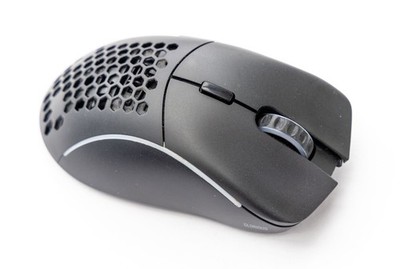 GLORIOUS Gaming Model D Wireless Gaming Maus 69g superleicht lagfrei 2,4GHz RGB