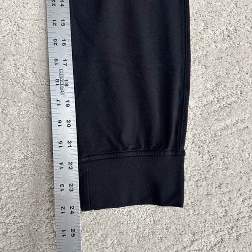 Women’s Lululemon Size 2 Ready To Rulu Jogger Crop Grey Athleisure Travel - Picture 3 of 6