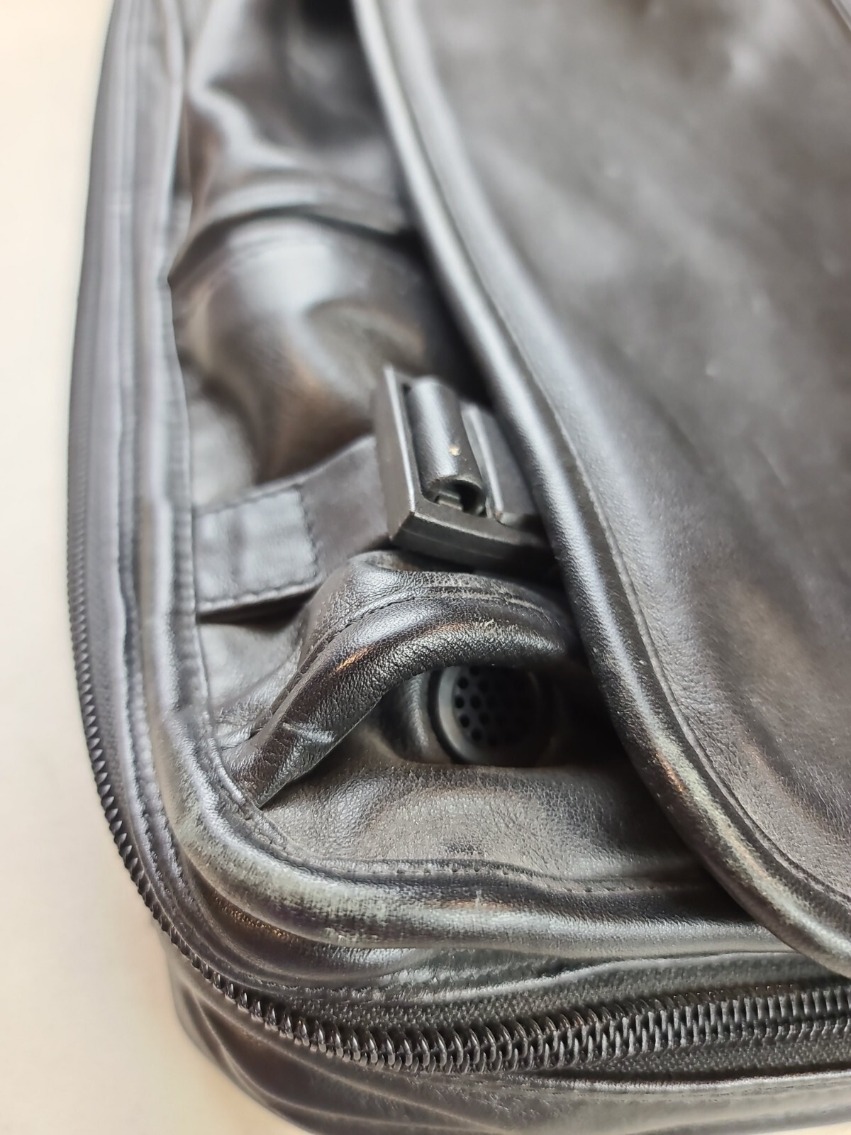 TUMI Alpha Expandable Leather Briefcase Attaché Case … Gem