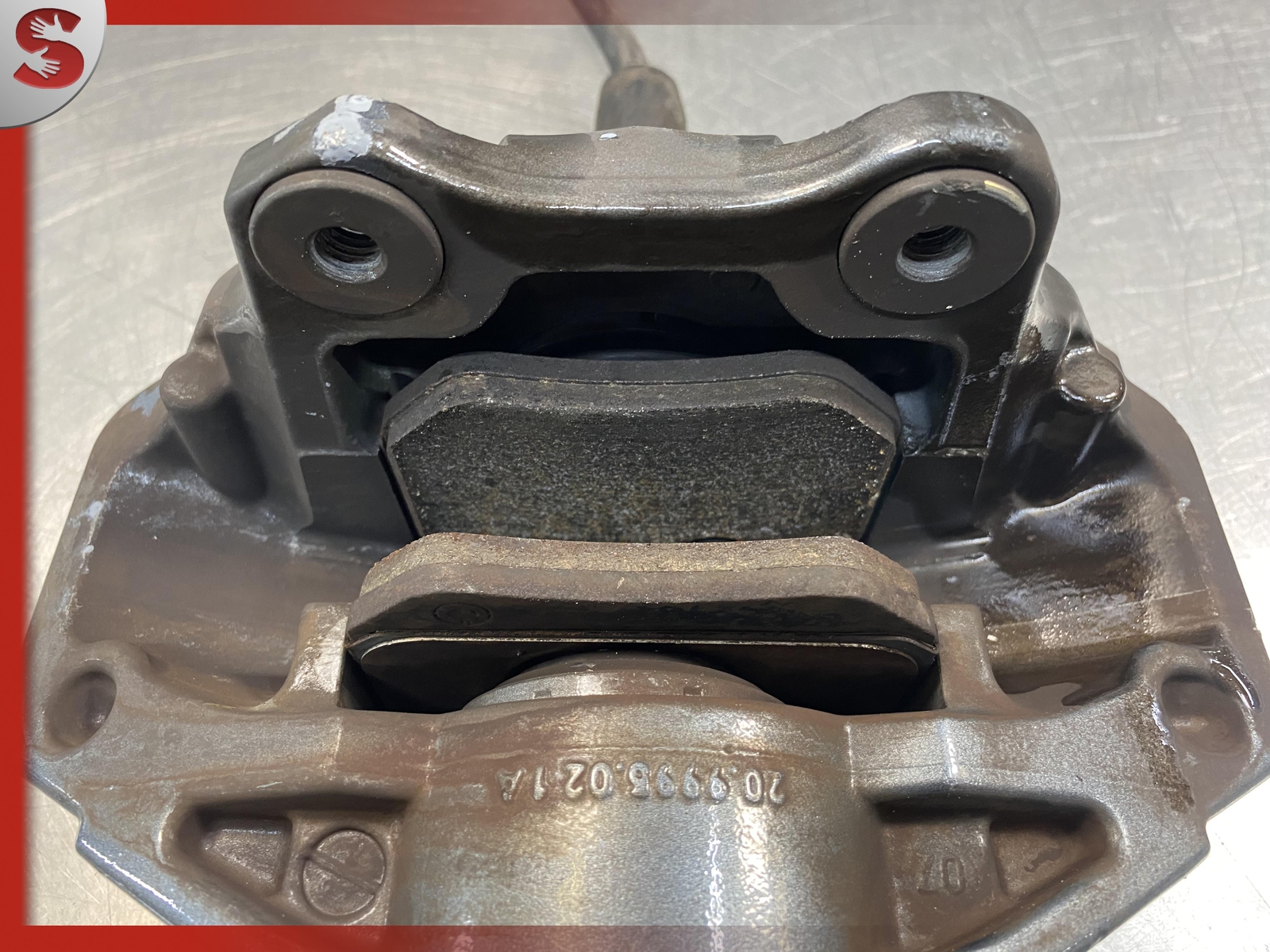 BMW 135i BREMBO Rear Brake Caliper Pair 34206785237 34206785238