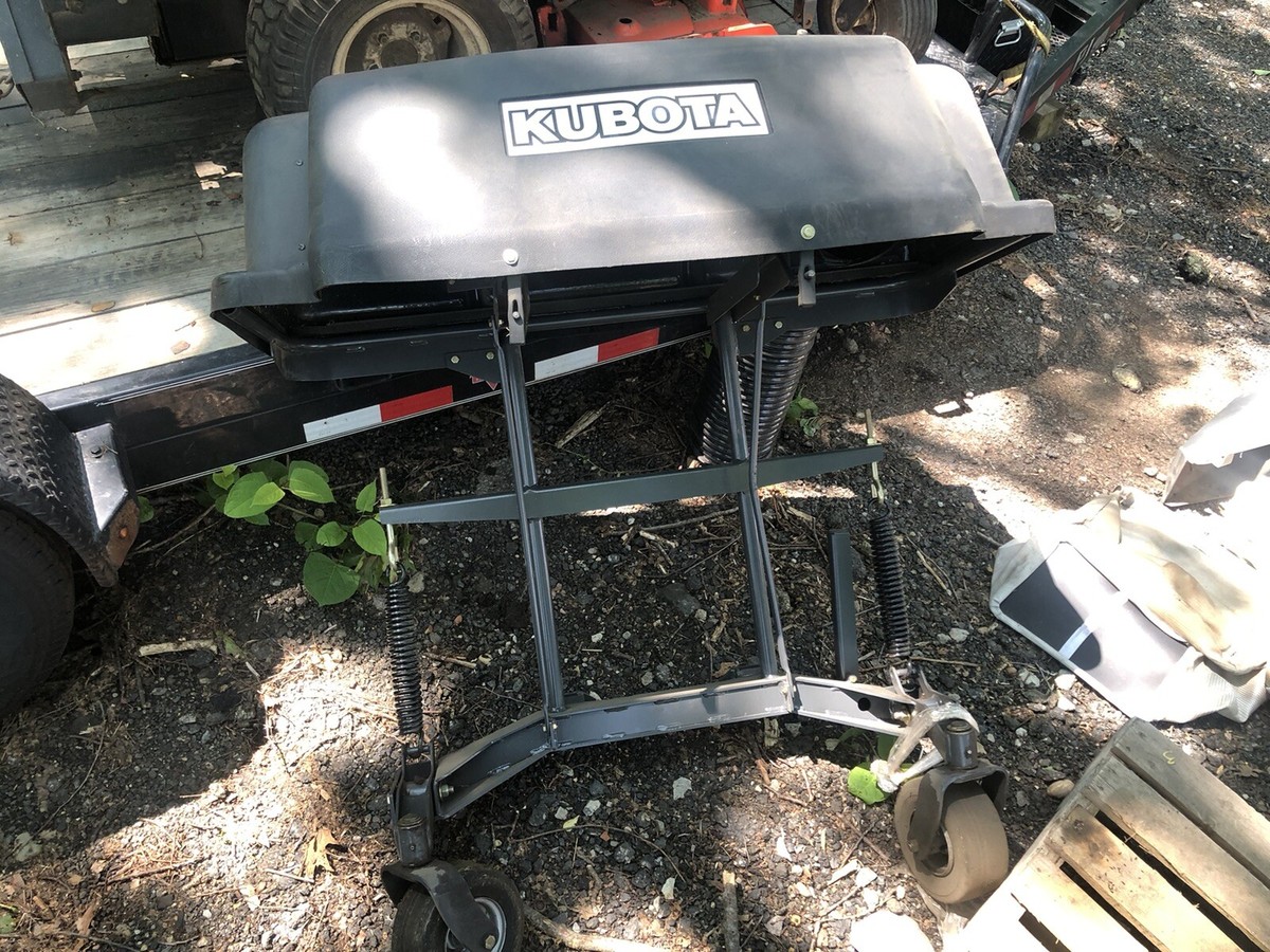 Kubota GCK60-28ZB Powerflow Bagger System 4 ZD28 ZD21 ZD18 Kubota GCK60-28ZB Powerflow Bagger System 4 ZD28 ZD21 ZD18