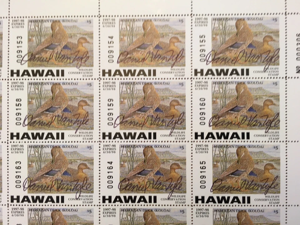 HI2 Hawaii SIGNED **RARE** SIGNED Sheet Of 30 Daniel VanZyle 1997 - Image 3 of 4