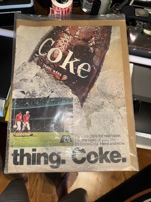 VINTAGE LIFE MAGAZINE Ad only  November 11, 1969 with COCA COLA ADS - BAGGED