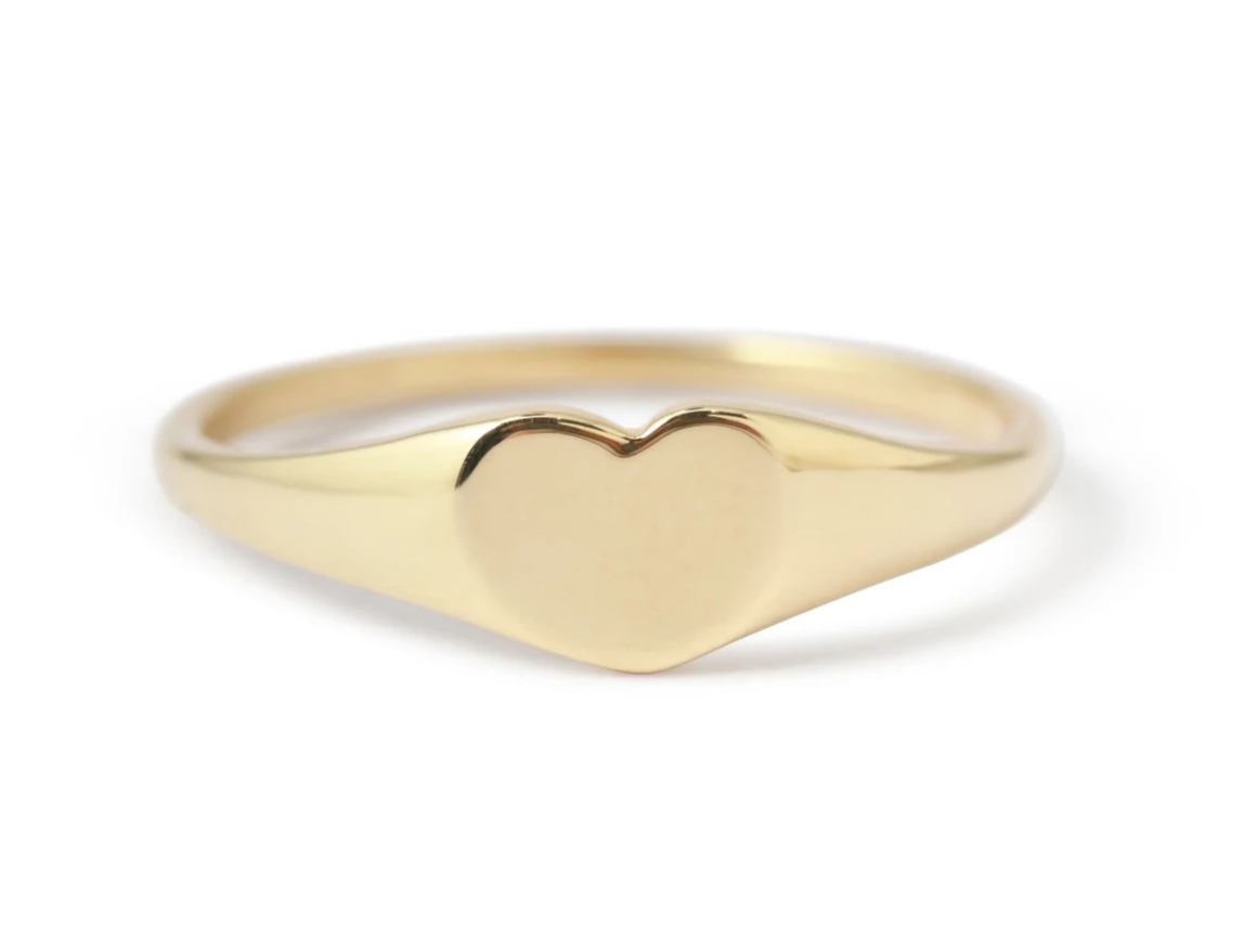 Elegant Heart Shaped Simple Solid 10K Yellow Gold Wedding Sweetheart Signet Ring