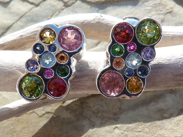 Solo su ordinazione, orecchini in argento 925, zaffiro, rubino, peridoto - Immagine 3 di 4