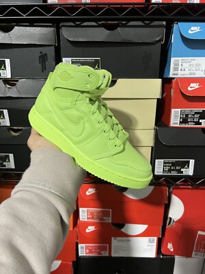 Size 12- Billie Eilish x Wmns Air Jordan 1 KO 'Volt' | eBay