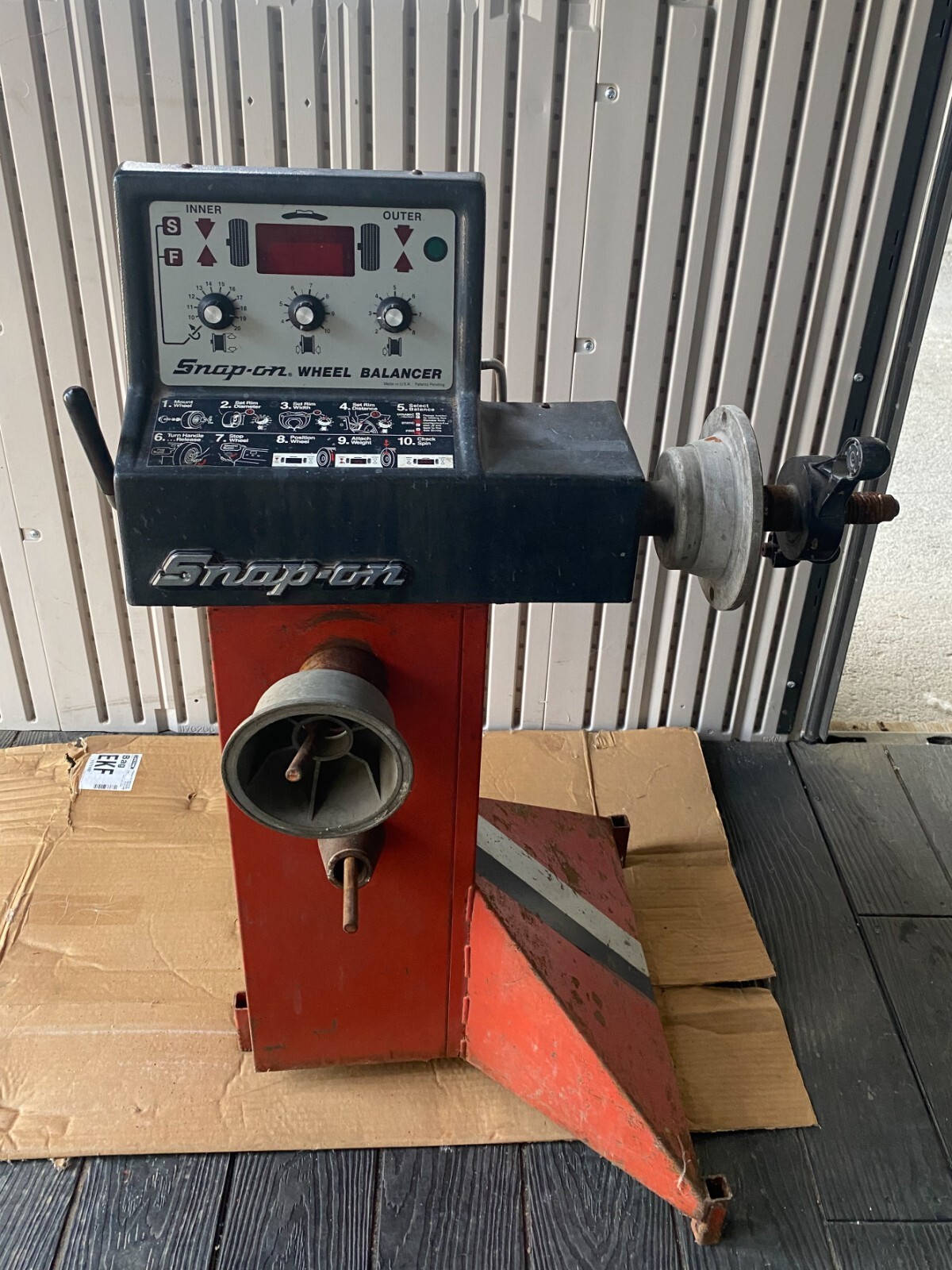 Snap On Wheel Balancer WB200 eBay