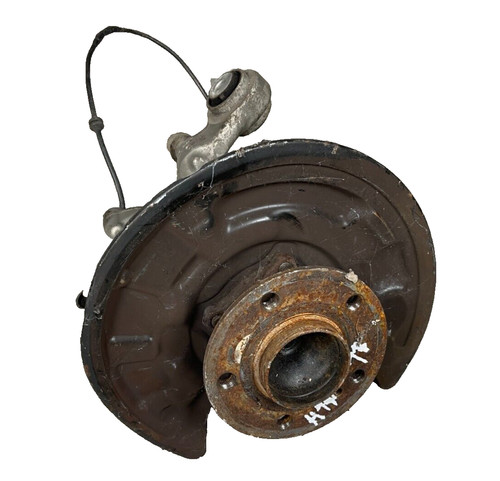 2014 Mercedes A-Klasse W176 Hinterer rechter Radlager-Halteführung 2460406