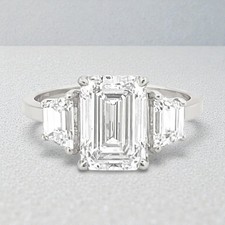 Diamond Engagement Ring 18k White Gold 4.00 Ct Emerald IGI Certified Lab Created