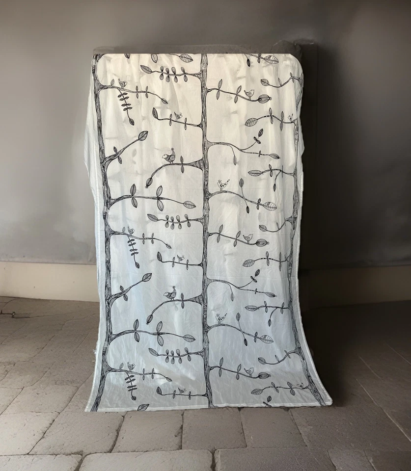 六个宜家 Eivor 窗帘 6 面白色黑叶鸟树图案长 57×98 — 第 4/4 张图片