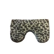 Massaging Neck Vibrating Pillow Relaxation Home/Office Leopard Hi Low Batteries