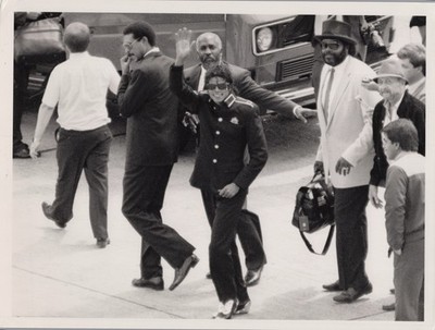 A38 A3861 Michael Jackson Pop Singer Arrival Heathrow Airport London 1988