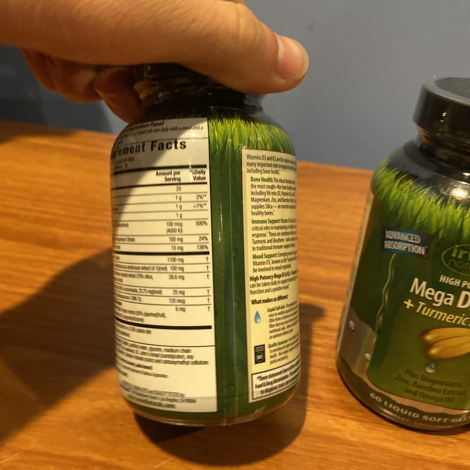 IRWIN NATURALS MEGA D3 & K2 + EXTRACTO DE CÚRCUMA 60 GELES BLANDOS LOTE DE 3 Foto 2 de 3